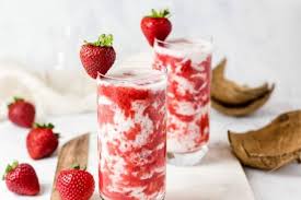 Blend it for about 30 seconds, until the strawberries are crushed and well mixed with the milk. Resep Homemade Korean Strawberry Milk
