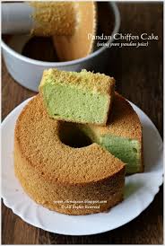 Cuisine Paradise Singapore Food Blog Recipes Reviews And Travel Pandan Chiffon Cake Pandan Chiffon Cake Chiffon Cake Angle Food Cake Recipes