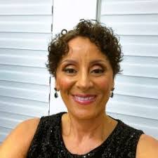 Chelsea Thurman's Instagram, Twitter & Facebook