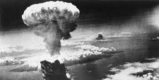 Aug 07, 2020 · 広島・長崎への原爆投下は日本の降伏を早め、原爆を使用しなかった場合の死者を考えるとかえって犠牲者が少なくて済ん. åºƒå³¶åŽŸçˆ† ã¨ é•·å´ŽåŽŸçˆ† é•ã„ãŒã‚ã‹ã‚‹äº‹å…¸