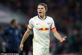 Milieu offensif gauche, milieu offensif droit, meneur de jeu. Man United Liverpool And Tottenham To Go Head To Head For Rb Leipzig S Marcel Sabitzer Aktuelle Boulevard Nachrichten Und Fotogalerien Zu Stars Sternchen