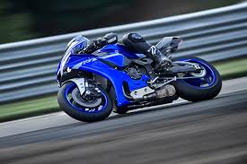 2020 r1 69 reg first registered 22/11/19 remainder of yamaha warranty til 21/11/21. 2021 Yamaha Yzf R1 R1m Specs Features Photos Wbw