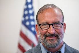 Jaron Cox's Instagram, Twitter & Facebook