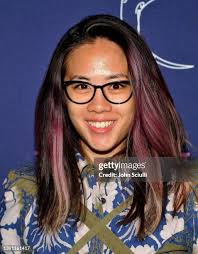 158 Elaine Low Photos & High Res Pictures