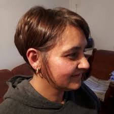 Avril Brown (@BAvvies)