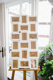 Warum eigentlich ein sitzplan auf der hochzeit? Hochzeitswahn Galeriendetails Hochzeitsblog Hochzeitswahn Sei Inspiriert Deko Hochzeit Bilderrahmen Hochzeit Hochzeit Tischplan Und Hochzeit Deko Tis