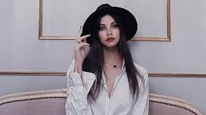 Τελευταία νέα και ειδήσεις για το tag τζενη καζακου από το iefimerida.gr | | H Tzenh Kazakoy Kai Stoys Sympe8eroys Apo Ta Tirana Kai Sto Bardianos Sta Sporka