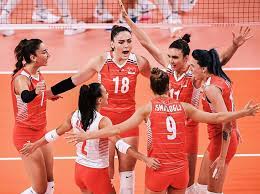 Bóng chuyền là 1 môn thể thao olympic, trong đó 2 đội được tách ra bởi 1 tấm lưới.mỗi đội cố gắng ghi điểm bằng cách đưa được trái bóng chạm phần sân đối phương theo đúng luật quy định. Bong Chuyá»n Ná»¯ Thá»• NhÄ© Ká»³ Trá»Ÿ Láº¡i Máº·t Ä'áº¥t Sau Loáº¡t Tráº­n Thá»© 2 Táº¡i Olympic