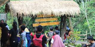 Rainbow fall yang ada di hawai waterpark malang ini memiliki ketinggian 15 meter dan. Vila Ternak Cikerai Kandang Ternak Disulap Jadi Destinasi Wisata Alam Dan Edukasi Penasaran Biem Co