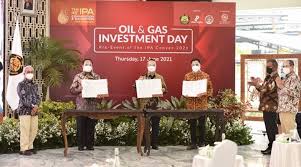 Check spelling or type a new query. Oil And Gas Investment Day Indonesian Petroleum Association