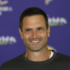 Chris Kluwe says he was cut by Vikings over stance