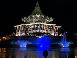 This wonderful architecture is a landmark in kuching waterfront. Amazing Riverfront Review Of Kuching Waterfront Kuching Malaysia Tripadvisor