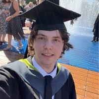 30+ "Liam Clements" profiles