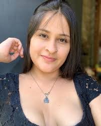 Kisha Reyes's Instagram, Twitter & Facebook