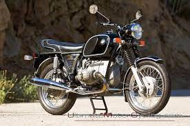 1973 Bmw R75 5 Motorcycle Review Ultimate Motorcycling Bmw Motorcycles Motorcycle Bmw Motorcycle