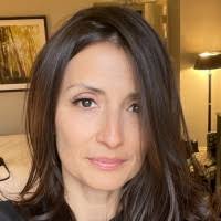 5200+ perfiles de «Valarezo»