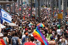 El contingente de la marcha del orgullo lgbt 2021 avanzó a partir de las 12:00 horas desde paseo de la reforma. 8klxc6w4abuuem