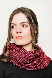 Raspberry Donegal Snood