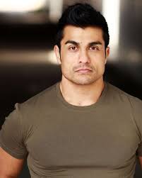 Forensic Investigators" Damon Calanca (TV Episode 2005)