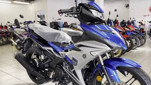 Bicara spesifikasi, yamaha yamaha y15zr ini persis dengan yamaha mx king di indonesia. Yamaha Y15zr V2 2021 Malaysia Blue Matt Silver Youtube