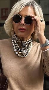 Elisa Hill (elisalhill)