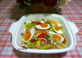 Salad kentang jepun (japanese potato salad) dengan telur , carrot dan timun. Resepi Salad Telur Sedap
