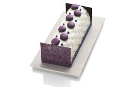 Les Buches De Noel Les Plus Gourmandes Des Patissiers Buche De Noel Dessert Noel Gateau Noel