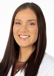 Cassie Augustine's Instagram, Twitter & Facebook