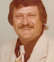 David Whittle's Instagram, Twitter & Facebook