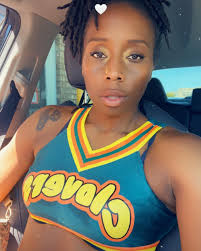 Написать краткое описание любимой книги 📚 #fantasybook #читаем  #занимательное #exploring