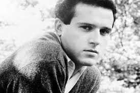 Charles grodin (born april 21, 1935) is an american actor, comedian, author and former cable talk show host. Jwlwx6 Bgshr7m