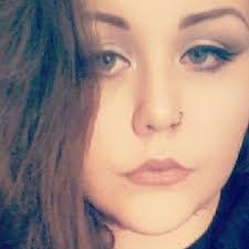 Cassie Lund's Instagram, Twitter & Facebook