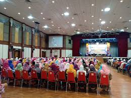 Pejabat daerah batu pahat, bangunan tunku mahkota ibrahim ismail, jalan bakau chondong, 83000 batu pahat, johor. Simposium Kaunseling Islam 2018 Anjuran Bahagian Pembangunan Keluarga Jabatan Agama Johor Pusat Islam Uthm Di Dewan Tunku Mahkota Ismail Uthm Batu Pahat Johor Portal Rasmi Jabatan Agama Islam Negeri Johor
