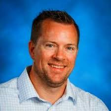 Brett Ries's Instagram, Twitter & Facebook