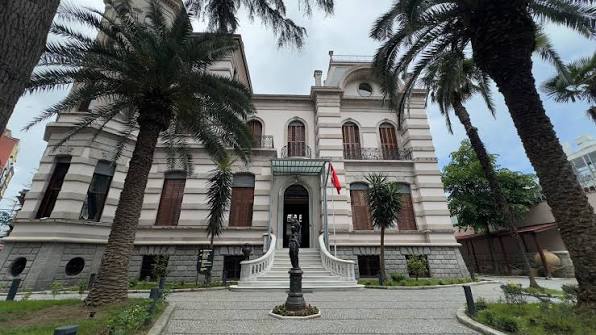Trabzon Müzesi (Kostaki Konağı)