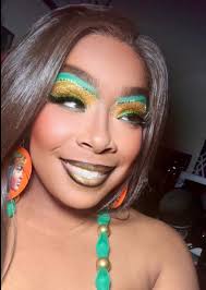 “Don’t worry about the people who aren’t happy for you. They probably  aren’t happy for themselves either.” #Shondawhitaker5 #Fyp #Dfw #modeling  #photography #model #modellife#runway #runwaymodel ...