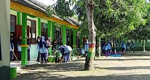 Sejarah peringatan hpsn didasarkan pada tragedi yang terjadi di tpa leuwigajah, cimahi, jawa barat pada tanggal 21. Peringati Hari Peduli Sampah Siswa Smp N 40 Adakan Kerja Bakti Bersama