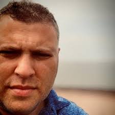 Alex Keal (@kealalex)