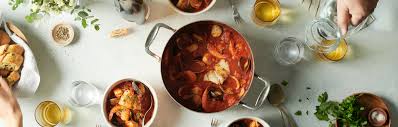 Add parsley, salt, crushed bay leaf, basil, rosemary, pepper, oregano, paprika and dill seed, and sauté for 1 minute: Easy Cioppino Recipe Raley S Family Of Fine Stores