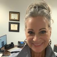 Karen Lotts's Instagram, Twitter & Facebook