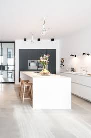 Interior Design Interior Advice City Apartment Amsterdam By Studio Nest Secto Muuto Nerd Modular Jielde Moderni Keittio Keittion Sisustus Keittio Moderni