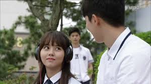 Foto yook sungjae bareng kim sohyun : Who Are You School 2015 Drama Cinta Segitiga Nam Joo Hyuk