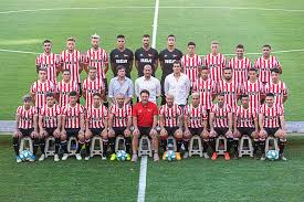 Presentación de cerebros en construcción. Estudiantes Listo Para La Nueva Temporada El Fulbaso