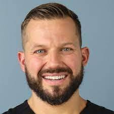 Cary Huff's Instagram, Twitter & Facebook