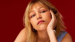 Grace Vanderwaal Will Play Stargirl In New Movie Adaptation Of Jerry Spinelli S Novel Teen Vogue