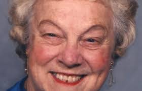 Lois Brooks's Instagram, Twitter & Facebook