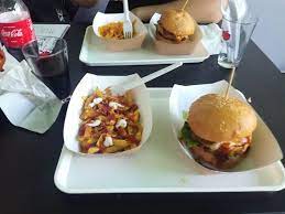O hartă creată de către utilizatori ca şi tine! Hotdog Mandru Deva Restaurant Bewertungen Telefonnummer Fotos Tripadvisor