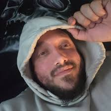 What is the best exotic weapon to get from the archive?