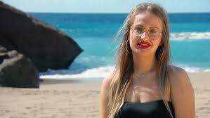 De nieuwe ex moet van de tablet of terror een verschrikkelijke beslissing nemen. Imke Roose In Ex On The Beach Double Dutch De Eerste Aangespoelde Ex Love Reality