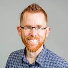 Diane Zak's Instagram, Twitter & Facebook